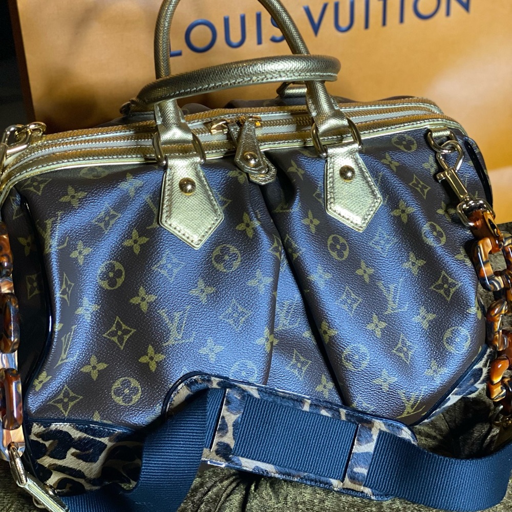 💕RARE: Limited Louis Vuitton Leopard Print